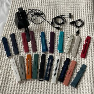 Fitbit Charge 5 bundle | Excellent condition with 20 Bands & 3 chargers | Black